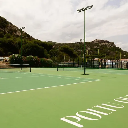 W Sardinia - Poltu Quatu 酒店 切尔沃港