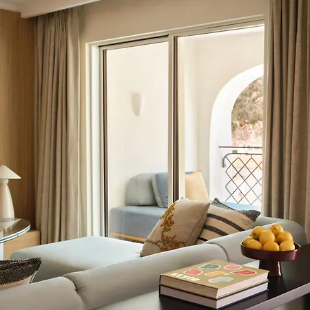 Hotel W Sardinia - Poltu Quatu 5*
