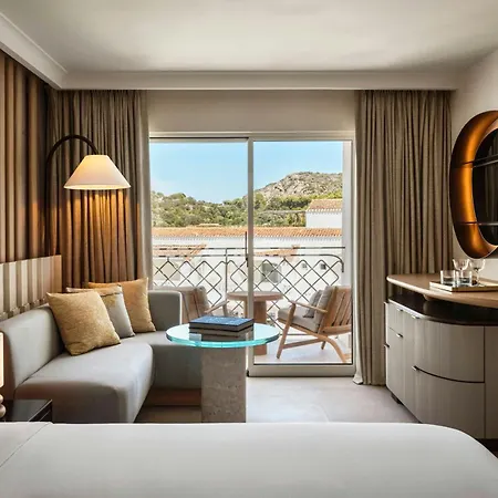 W Sardinia - Poltu Quatu Hotel Porto Cervo