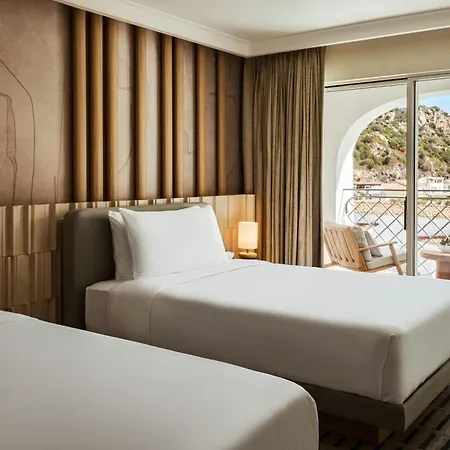 W Sardinia - Poltu Quatu Hotel Porto Cervo