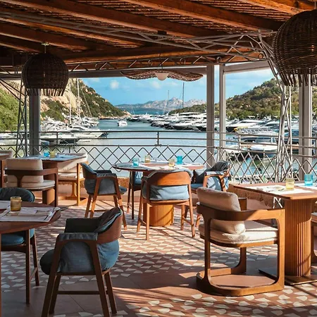 W Sardinia - Poltu Quatu Hotel 5*