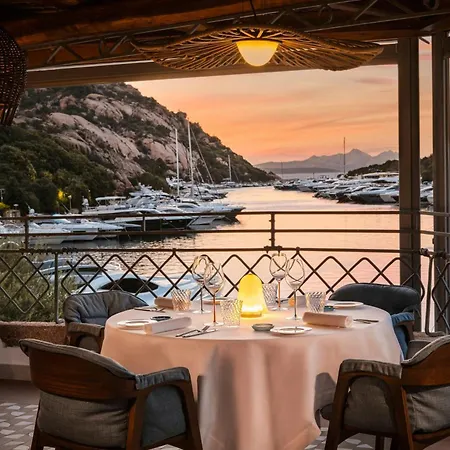 W Sardinia - Poltu Quatu Hotel 5*